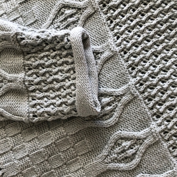 Vintage Renee Hauer Women’s Over-Sized, Long Sleeve Sweater - Picture 6 of 15